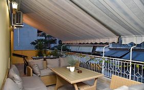 Roof Central Suite